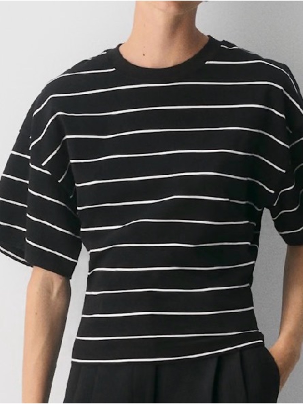 Aritzia Black and White Striped Short Sleeve Tee